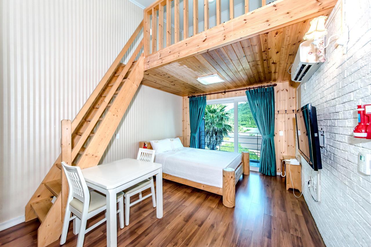 Mirvill Pension & Resort Seogwipo Exterior foto